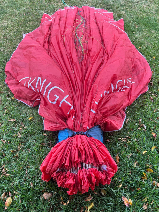KNIGHT 2  EN-B Baja Triple seven paragliders
